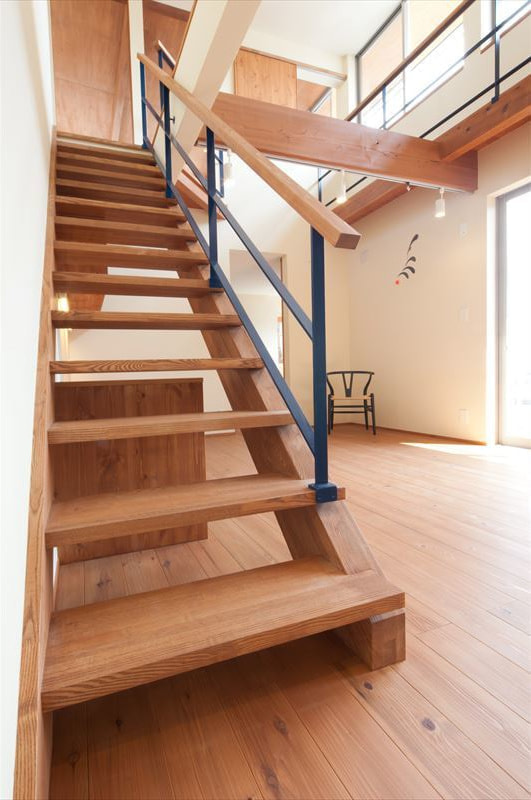 木製のオリジナル階段
